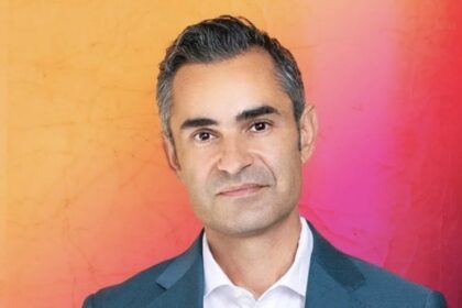 Celeb Plastic Surgeon Dr. Torkian Reveals Why Filler Won’t Lift Your Face and What Creates a Snatched Look