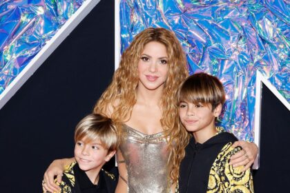 Shakira’s Son Milan Melts Hearts as Big Brother to the Ghetto Kids