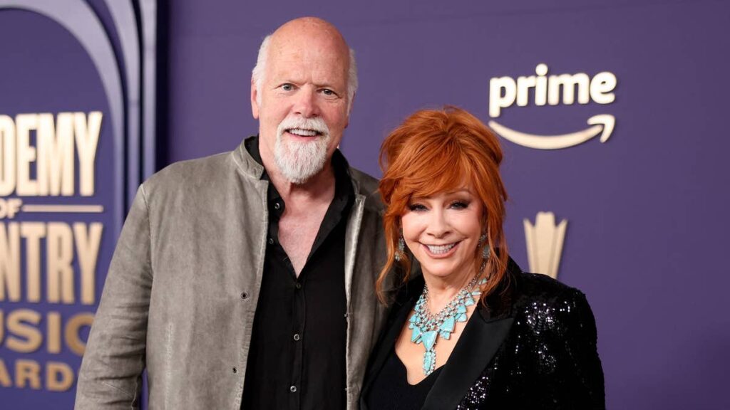 Reba McEntire and Rex Linn’s ‘unusual’ wedding plans revealed after delay to nuptials