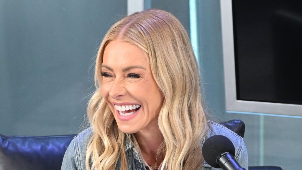 Kelly Ripa revealed what caused her painful gum surgery — and her Live absence