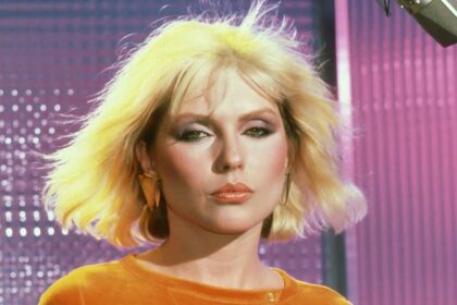 Makeup that only people who grew up in the 1980s will remember