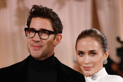 Emily Blunt’s pre-teen daughters with John Krasinski are her mini-mes in rare photos from annual family trip