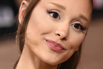 Ariana Grande debuts new collarbone tattoo for ex Ricky