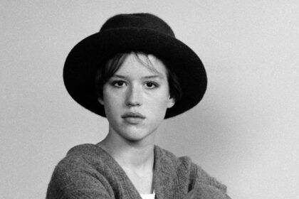The beloved 1980s sitcom that fired a 12-year-old Molly Ringwald long before her classic teen movies – do you remember it?