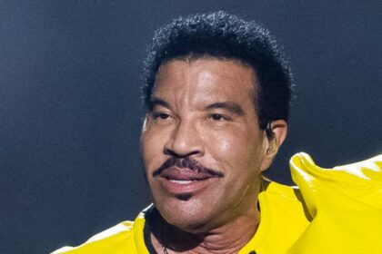 Lionel Richie, 77, hospitalized in ICU after suffering second health crisis in two months