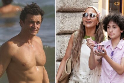 The hottest vacations, PDA and family moments [updating]