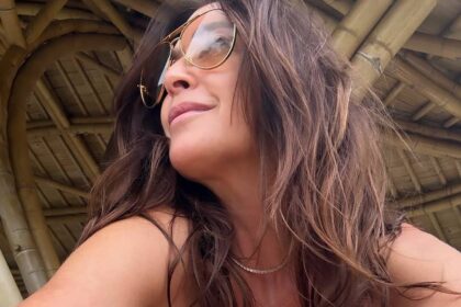 Lisa Snowdon sizzles in plunging string bikini during solo Bali trip following ‘split’ from fiancé George Smart