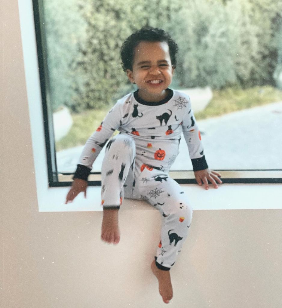 khloe kardashian son tatum in halloween themed pajamas