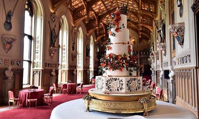 princess eugenie royal wedding cake