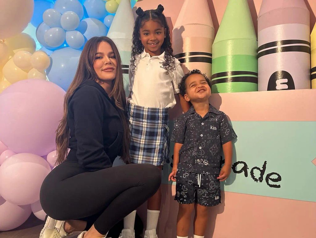 Khloe with daughter True and son Tatum