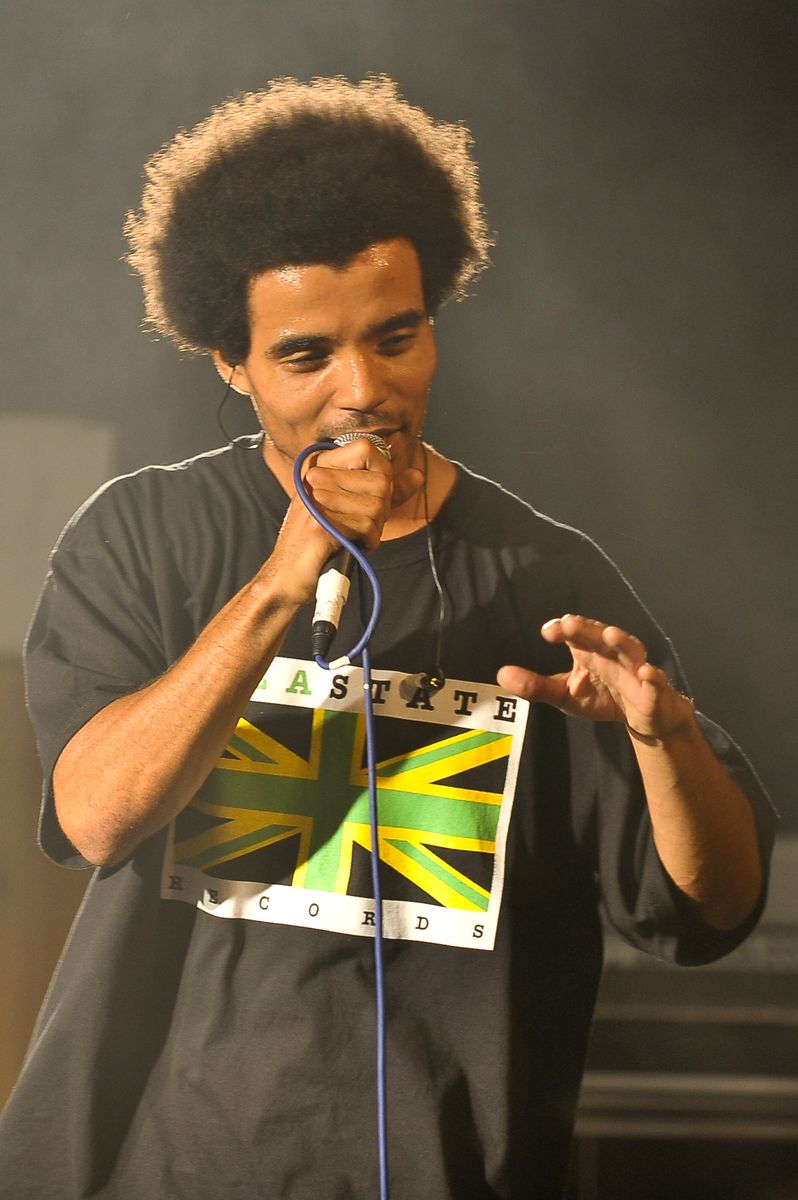 Akala performs on stage at The Scala on August 25, 2009 in London, England.  (Photo by Andy Sheppard/Redferns)