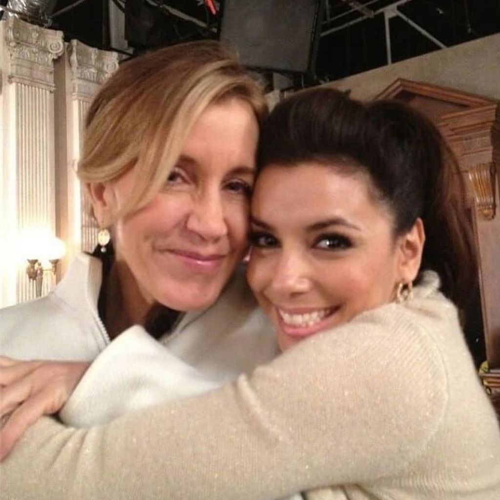 Felicity Huffman and Eva Longoria on set of Desperate Housewives