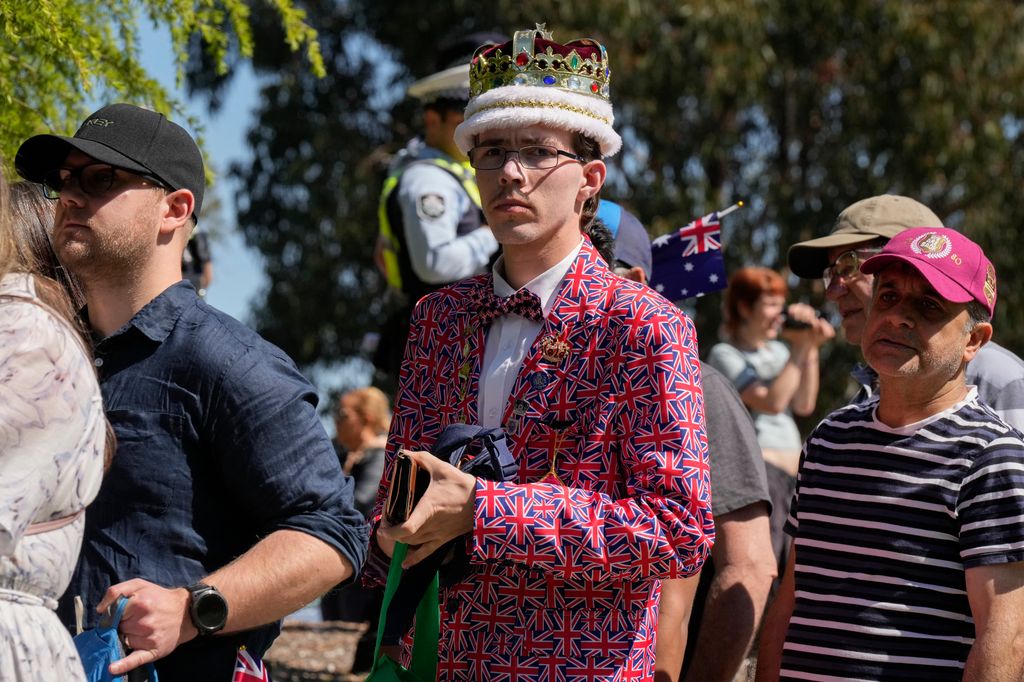 Among the royal enthusiasts was Lynton Martin from Melbourne, who sported a crown and a suit adorned with Union Jacks