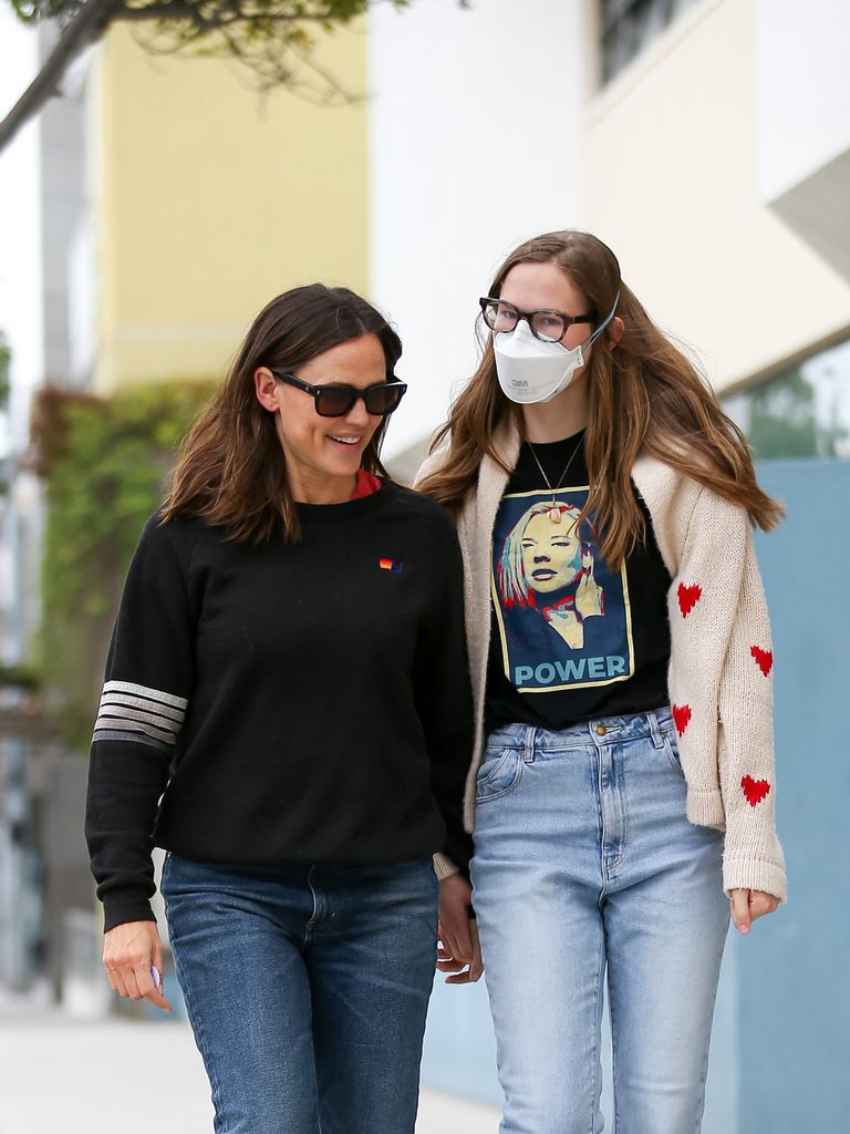 Jennifer Garner and daughter Violet 