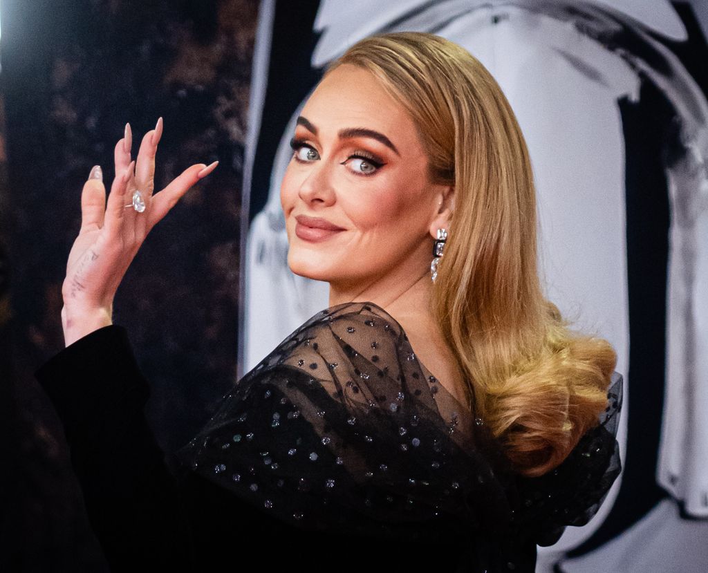 Adele showcases her sparkler