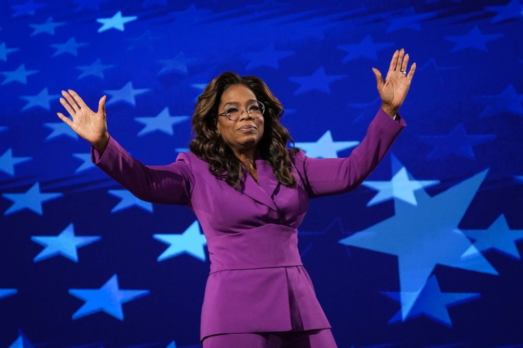 Oprah looked incredible in purple