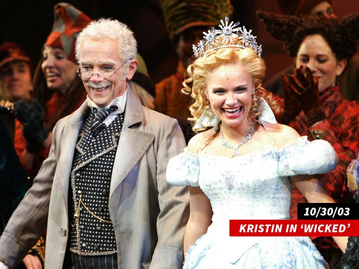 kristin chenoweth in wicked