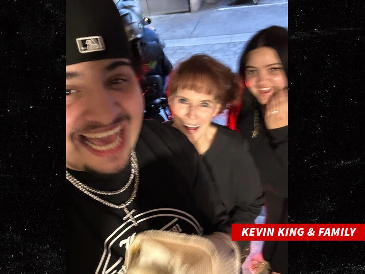 Kevin King and family