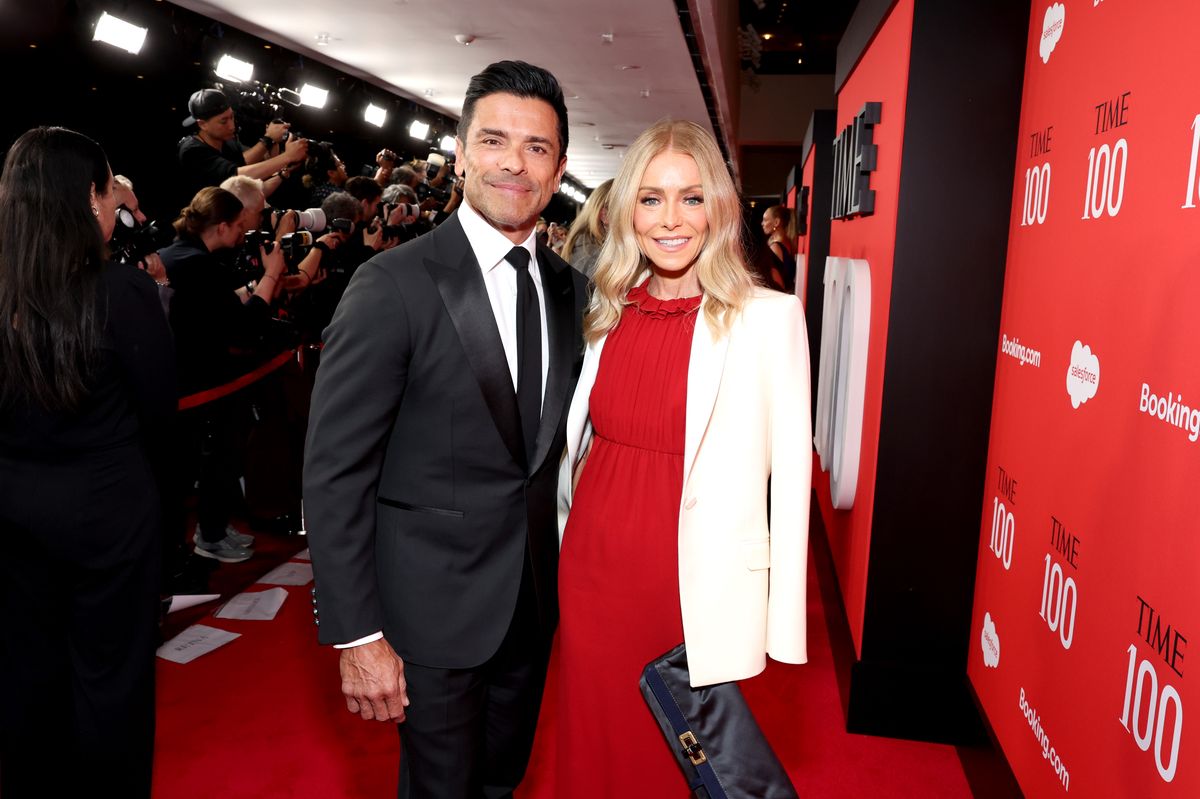 Mark Consuelos and Kelly Ripa