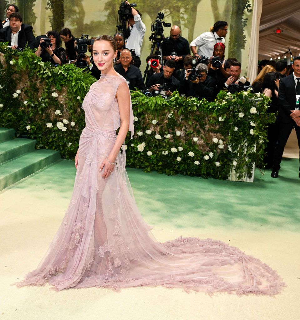 Phoebe Dynevor at Met Gala 2024 wearing Victoria Beckham