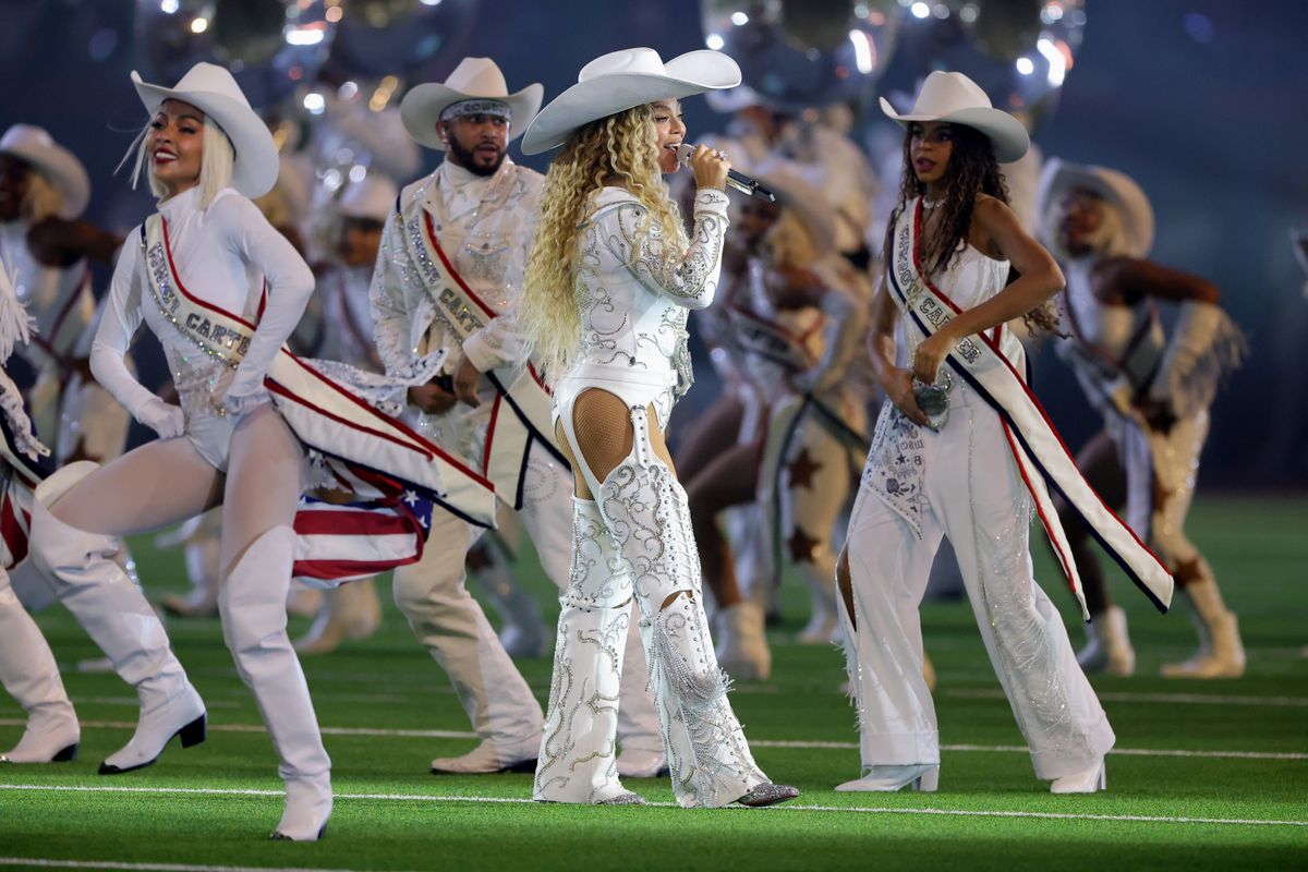 This Christmas Day, Blue Ivy joined her mom at the halftime show for the game between the Baltimore Ravens and the Houston Texans