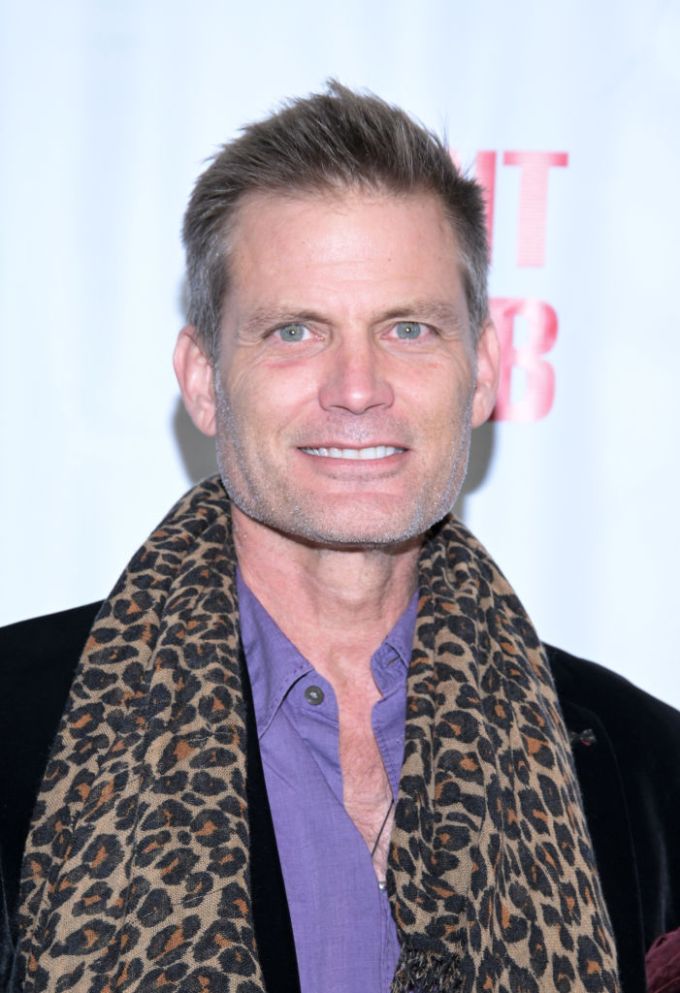 Casper Van Dien