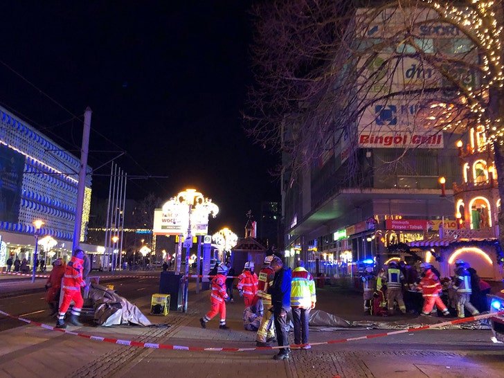 christmas market scene