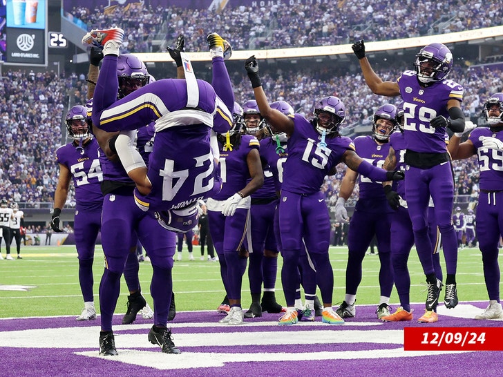 vikings celebration getty 1