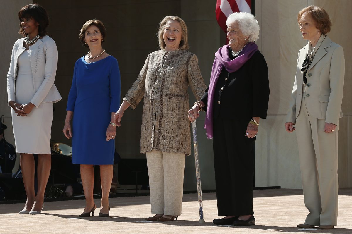 Michelle Obama in 2013, alongside first ladies Laura Bush, Hillary Clinton, Barbara Bush, and Rosalynn Carter