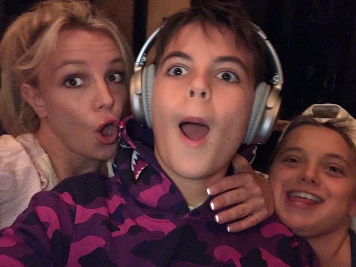 Britney Spears' Family Photos