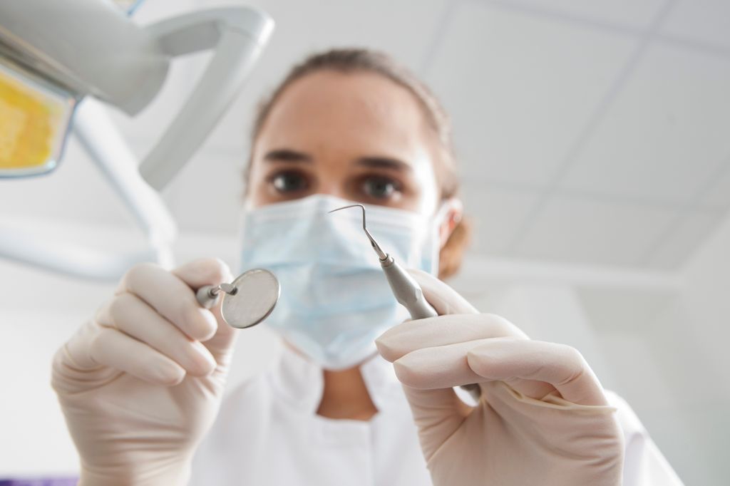 Regular dental checkups during perimenopause helps keep control of symptoms 