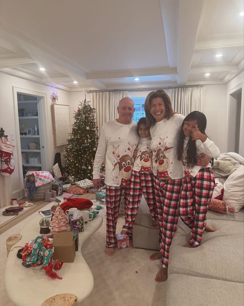 Hoda Kotb and Joel Schiffman with their daughters Haley and Hope over Christmas, shared on Instagram