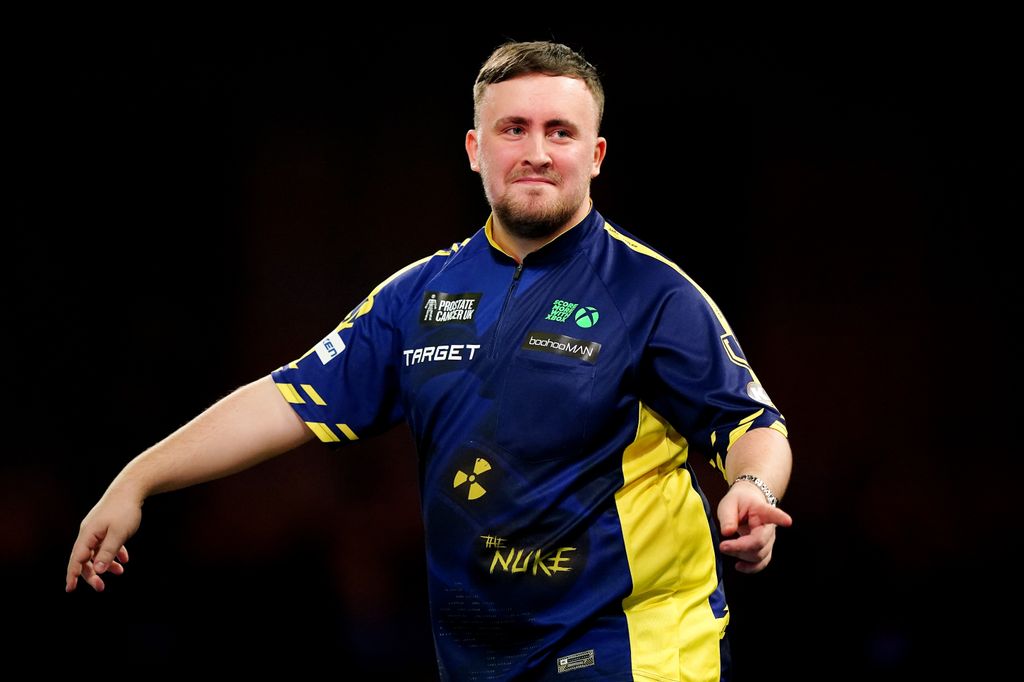 Luke Littler celebrates during their semi-final match against Stephen Bunting