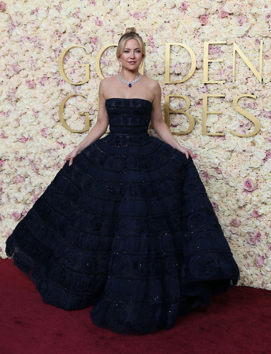 Kate Hudson - Golden Globes 2025: Stunning Red Carpet Photos You Need to See