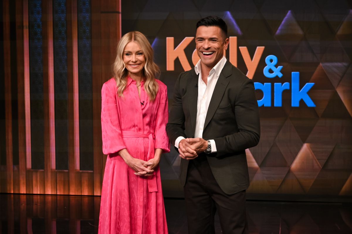 Kelly Ripa and Mark Consuelos co-host "Live with Kelly and Mark" for the last time at 7 Lincoln Square, featuring special guest Anderson Cooper with coverage airing on Tuesday, April 1, 2025. 