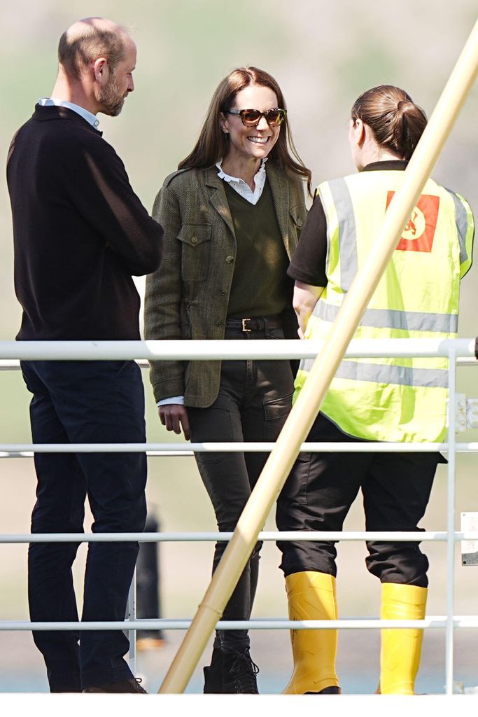 william and kate talking to woman on ferry 