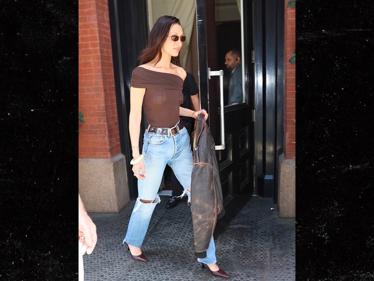Bella-Hadid-backgrid-2
