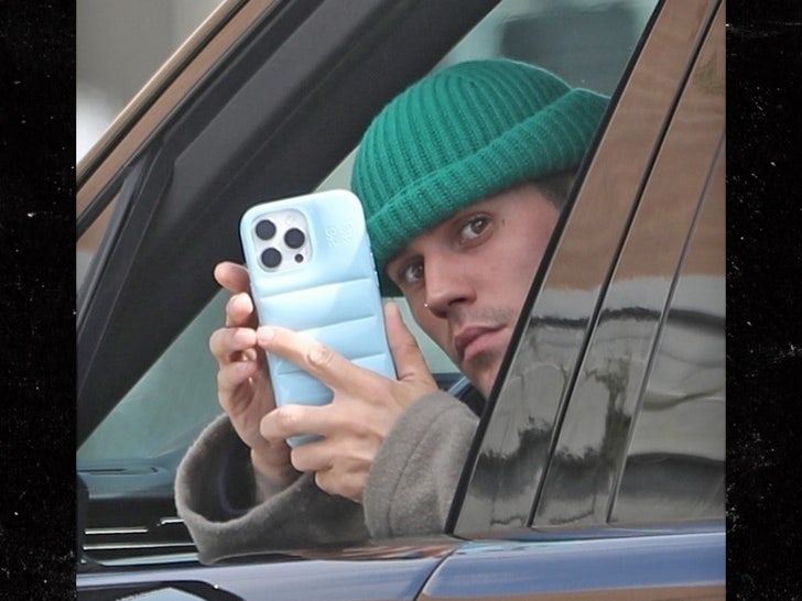 justin bieber camera car sub backgrid