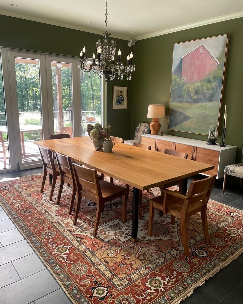 Christina Hendricks' remodelled dining room in her New York apartment