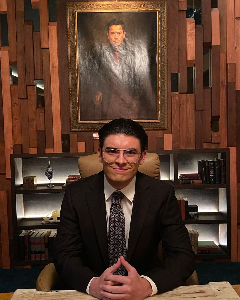 Michael Consuelos on the set of "Riverdale" alongside dad Mark Consuelos