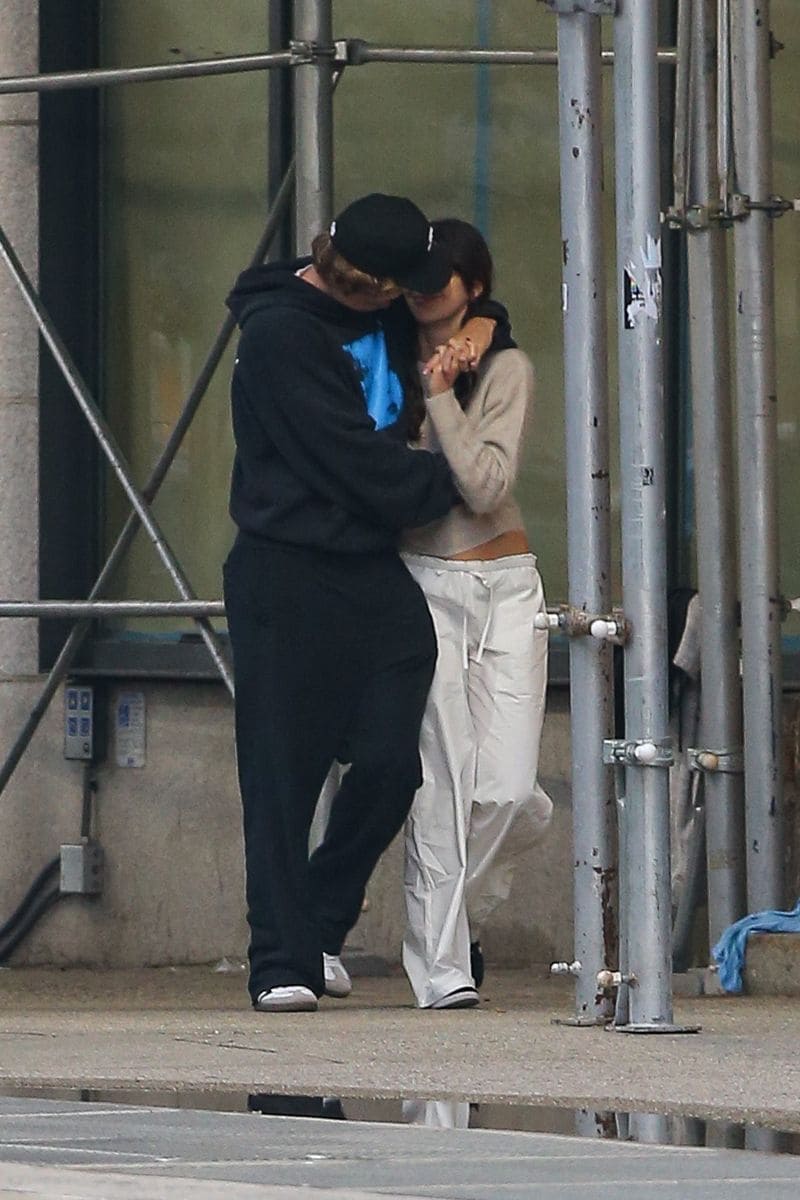 Camila Morrone and Cole Bennett share an intimate dinner at Altro Paradiso in New York. This outing comes just 2 weeks after Camila posted a photo of Cole on her Instagram, seemingly confirming their relationship status. The pair were first spotted together in July 2024.