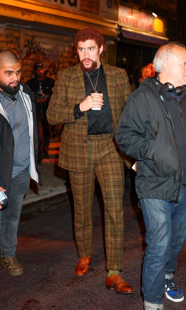 Bad Bunny, Austin Butler, Regina King, Action Brunson, and more are spotted on the set of 'Caught Stealing' 