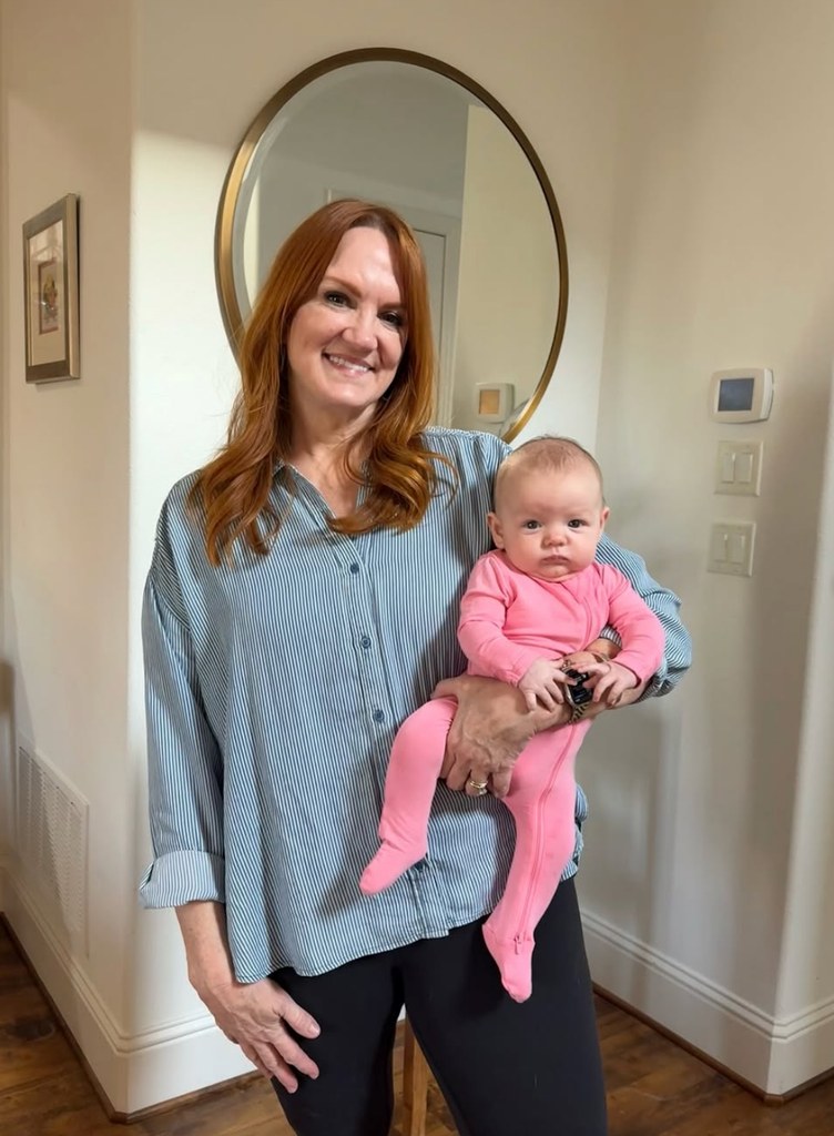 Photo shared by Ree Drummond with her daughter Alex's daughter Sofia Marie with her husband Mauricio Scott