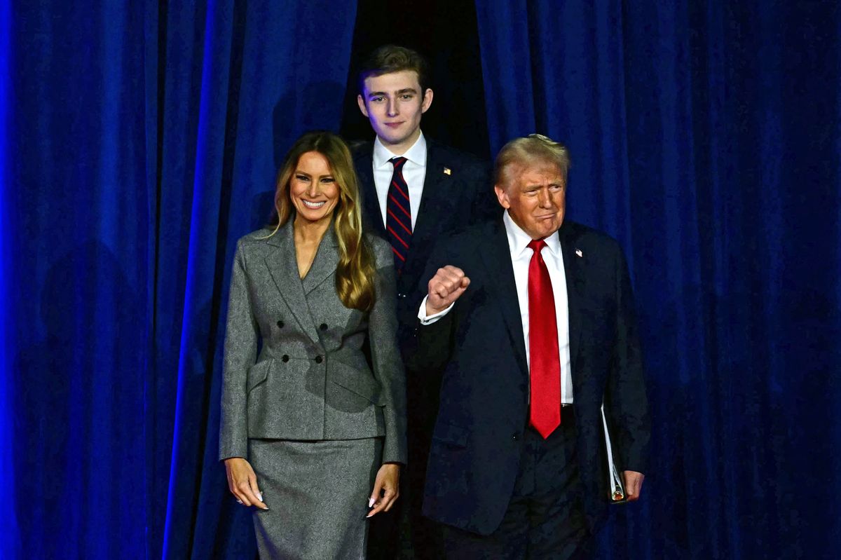  Donald Trump, Melania Trump and son Barron Trump