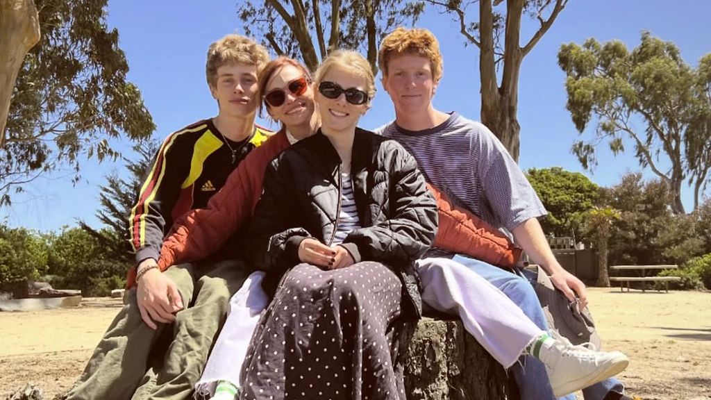 Julia Roberts sits with her kids Phinnaeus, Hazel and Henry Moder, shared on Instagram