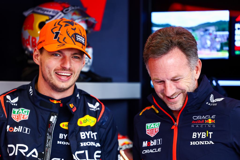 max verstappen and christian horner talking 