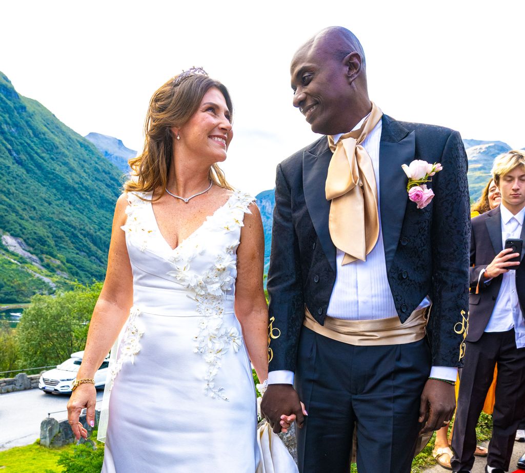Martha Louise looking at her husband Durek Verrett on their wedding day