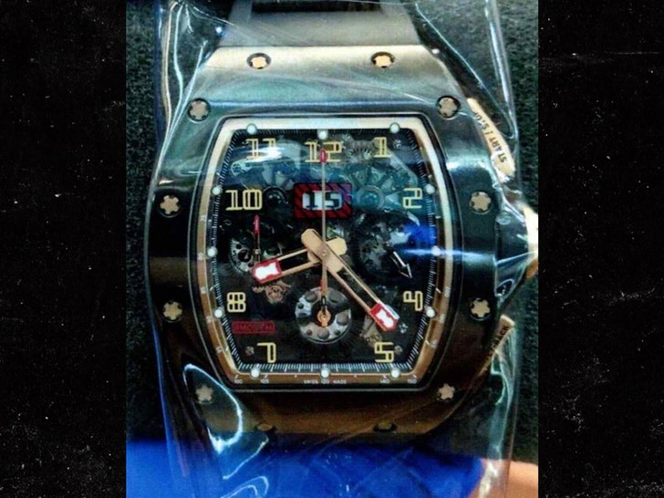 Jason-Pierre-Paul-watch-handout-1