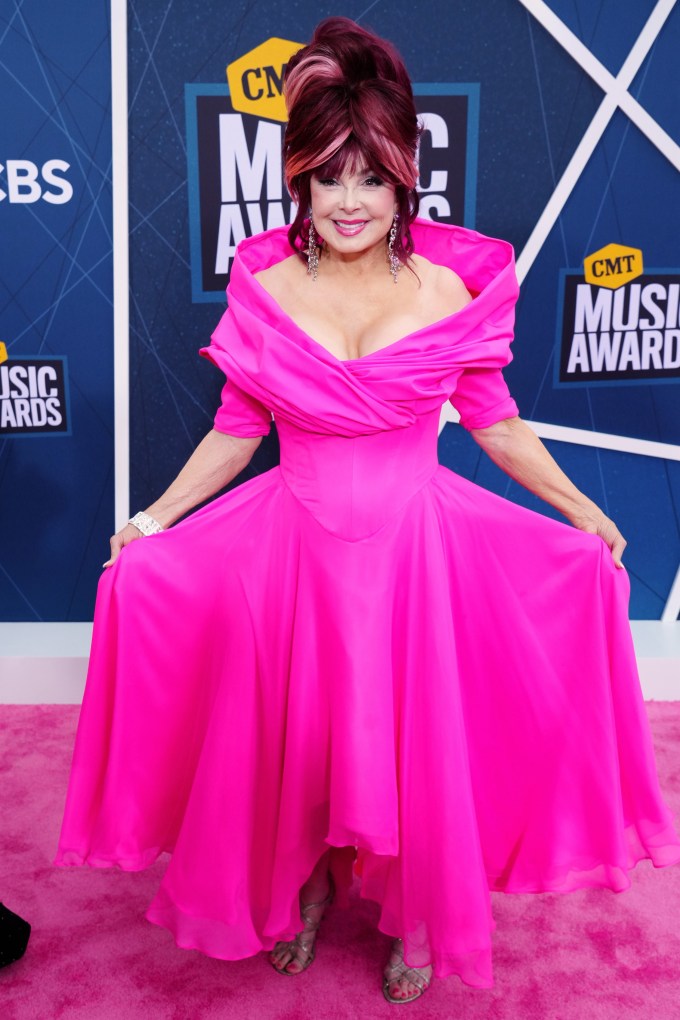2022 CMT Music Awards – Red Carpet