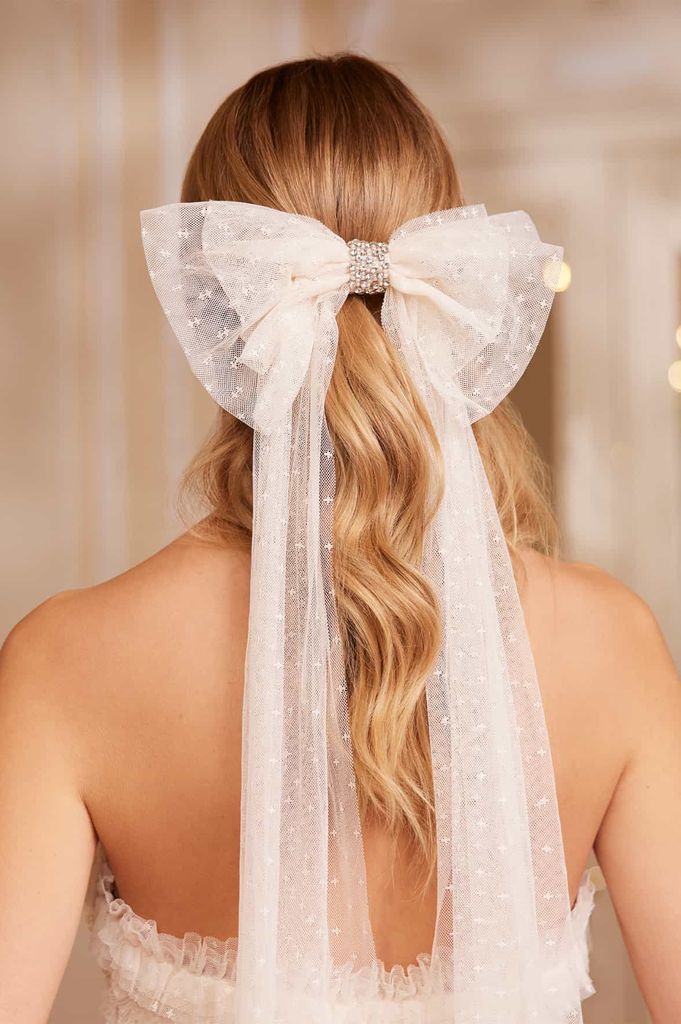Needle & Thread hair bow